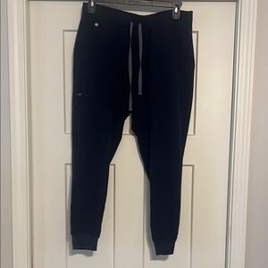FIGS Women’s Navy Joggers